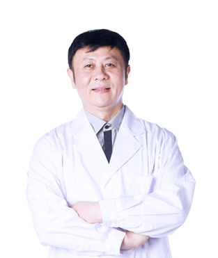 进行耳再造手术的医生有多重要